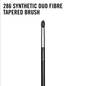 MAC makeup tapered brush 286